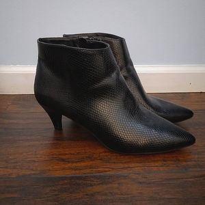 Black Snake Skin Heels